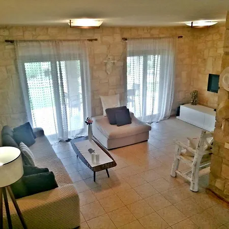 G&p Summer Villa *